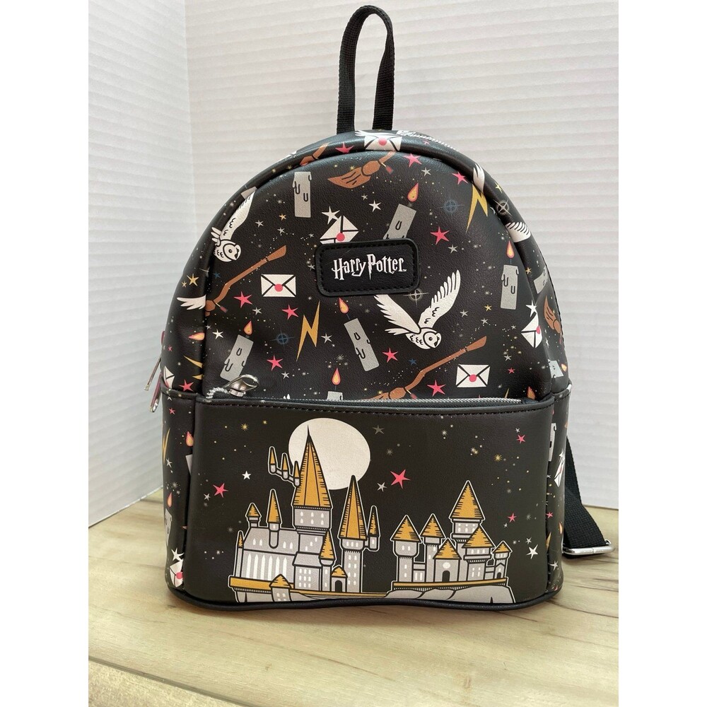 Funko Harry Potter Hogwarts small backpack